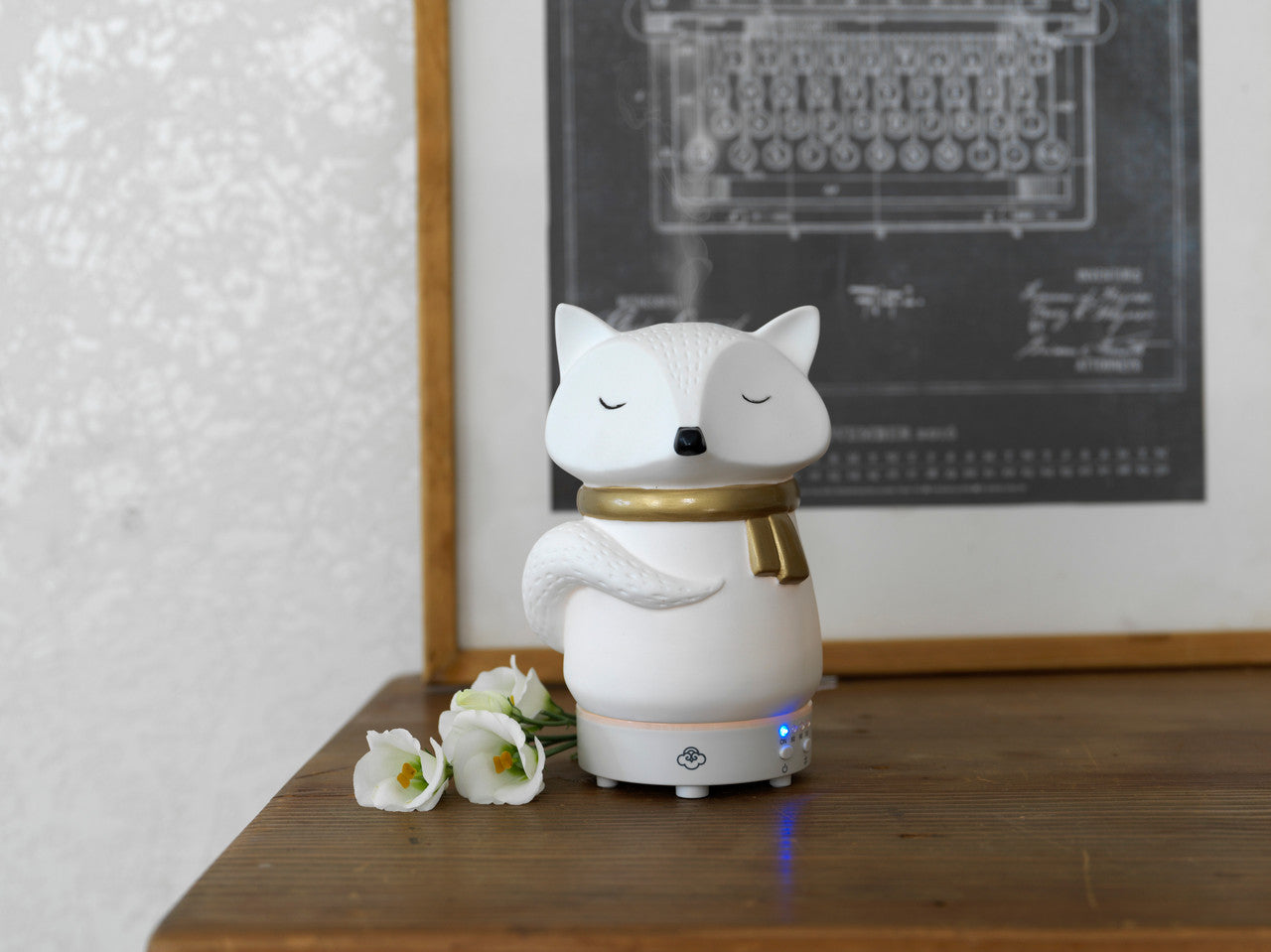 Snow Fox Modern Ceramic Aroma Diffuser and LED Air Humidifier Snow Fox Modern Ceramic Aroma Diffuser and LED Air Humidifier
