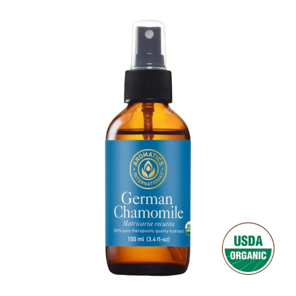 Hydrolat Rumianek Niemiecki (Matricaria recutita) – organiczny, jakość aromaterapeutyczna Hydrolat Rumianek Niemiecki (Matricaria recutita) – organiczny, jakość aromaterapeutyczna