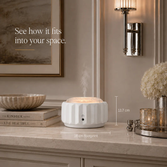Dyfuzor zapachowy z porcelany i szkła Axis White – z funkcją muzyki, pilotem i Bluetooth