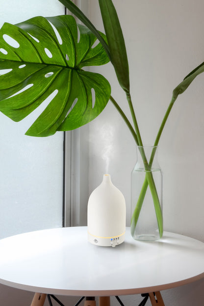 Vapor White Ceramic Ultrasonic Diffuser with Timer, On/Off Switch and LED